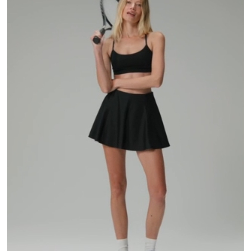 ALO Airlift Down The Line Tennis Skirt - Black